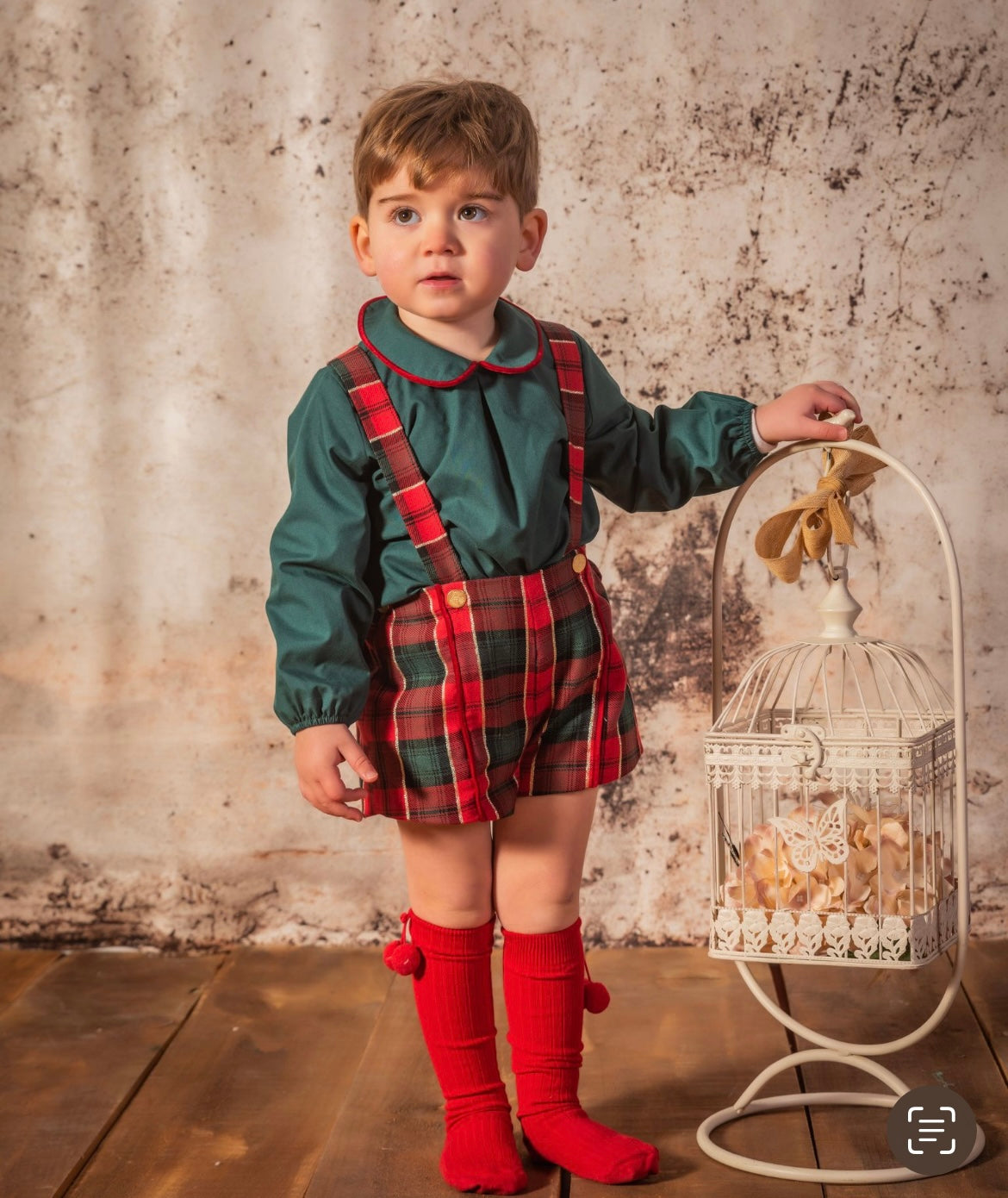 Babine AW24 boys tartan outfit