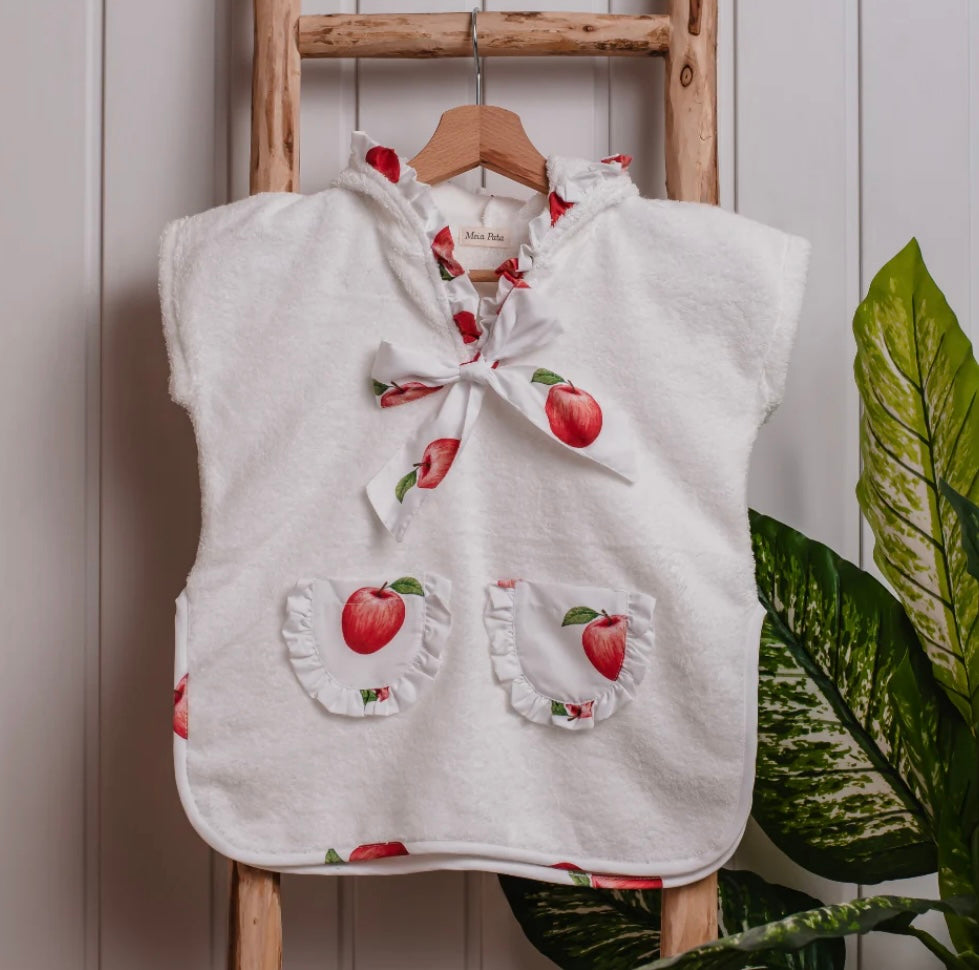 Meia Pata SS25 apples poncho
