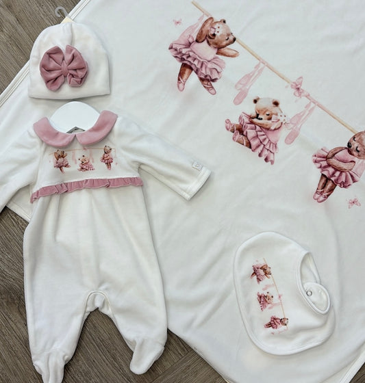 Jamiks A/W velour Babygrow only