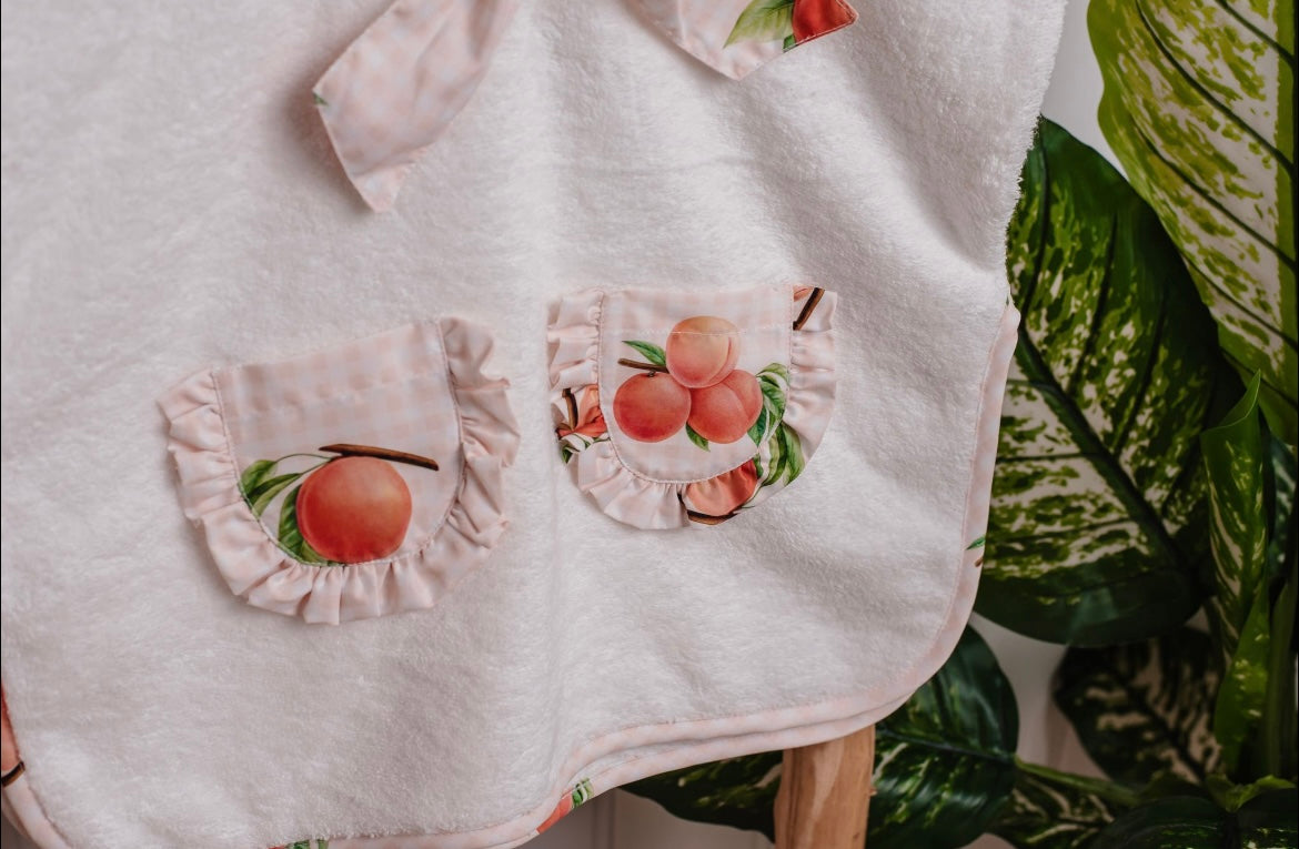 MEIA PATA SS25 PEACHES GIRLS PONCHO