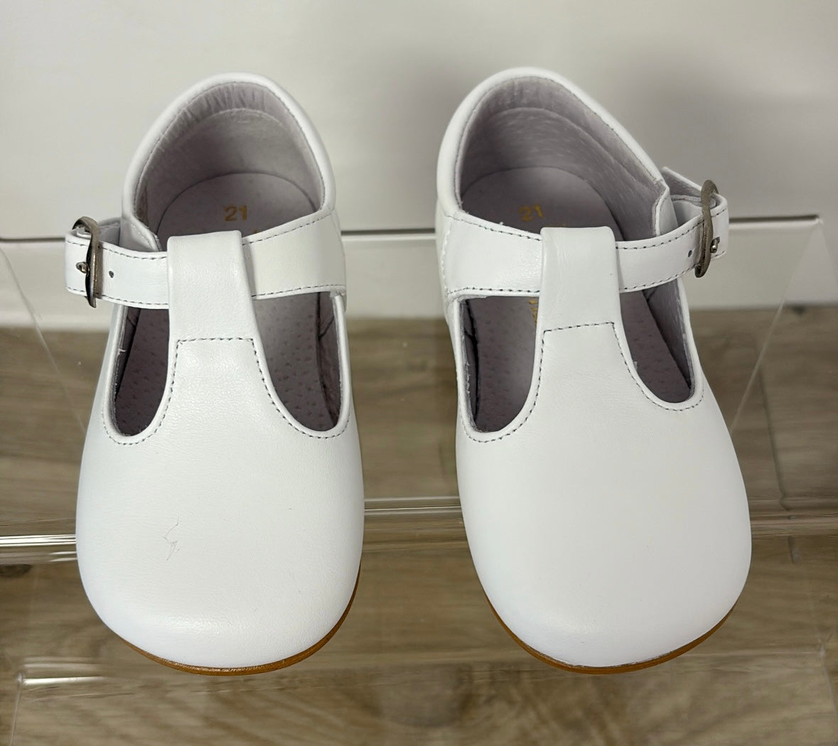 Pretty Originals white box hard sole shoes