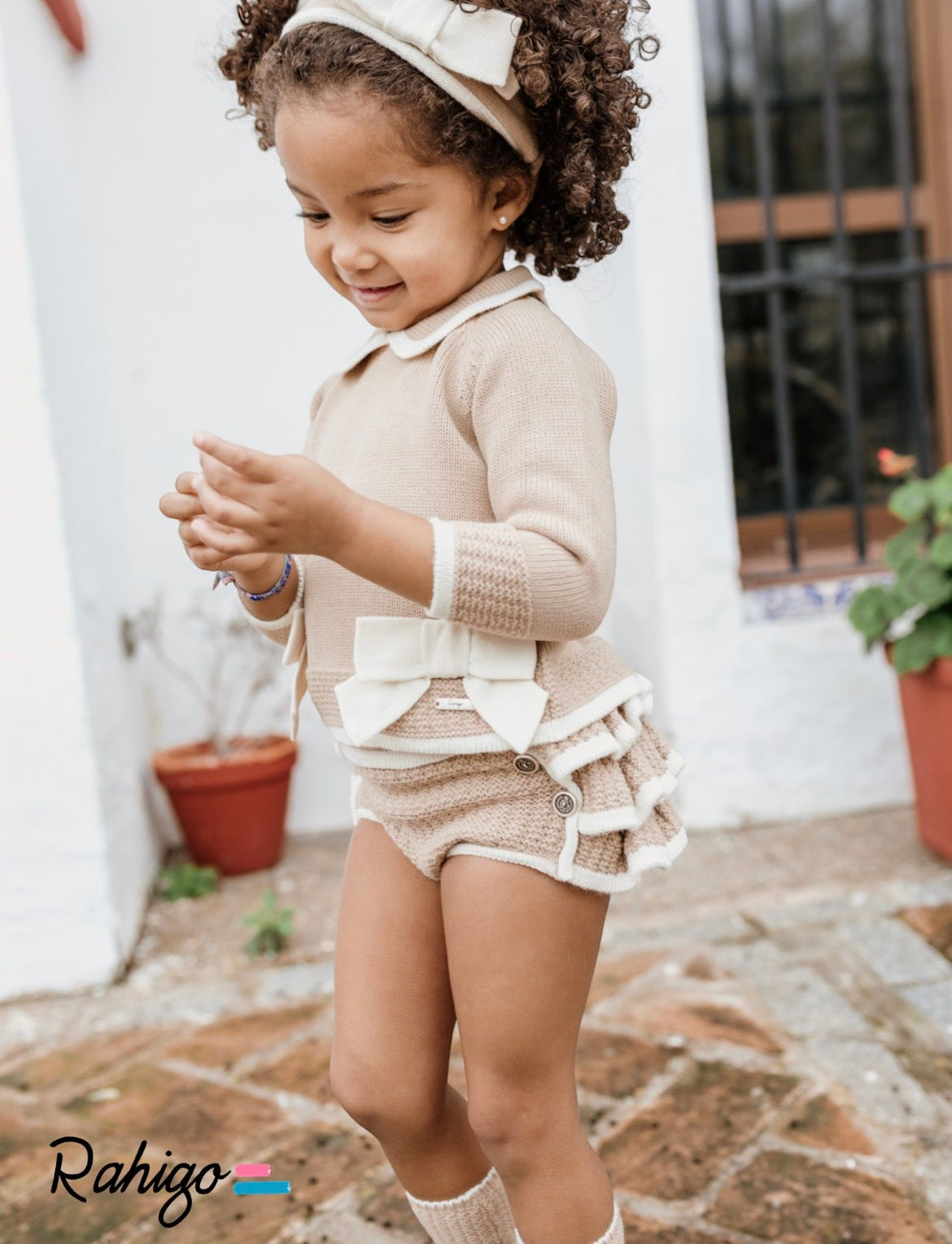 Rahigo 3 piece jumper set with knee socks (small made)