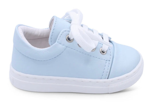 Borboleta Trainers in baby blue