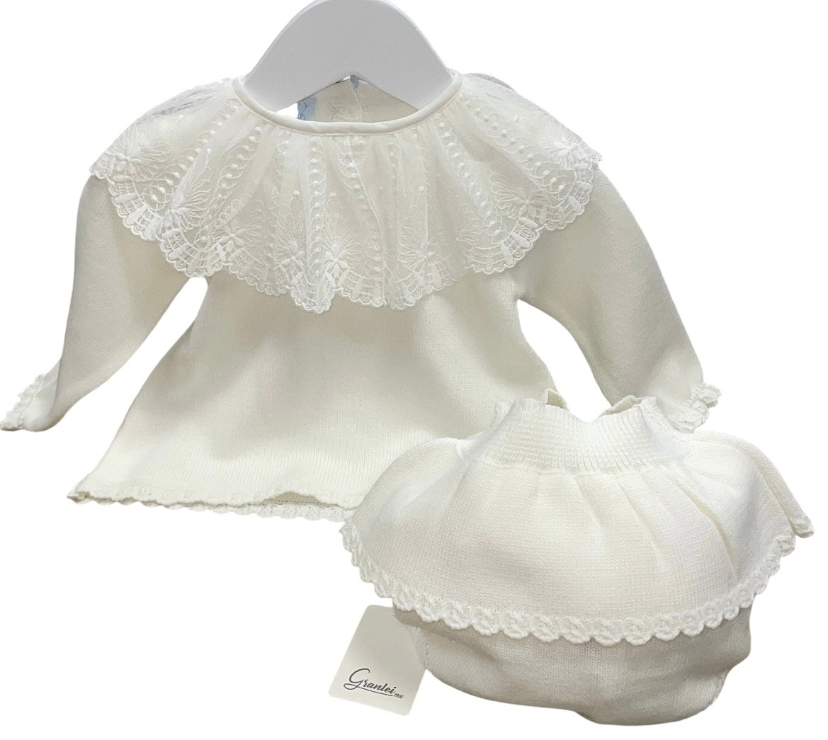 Artesania Granlei ivory lace jumper and bloomer set