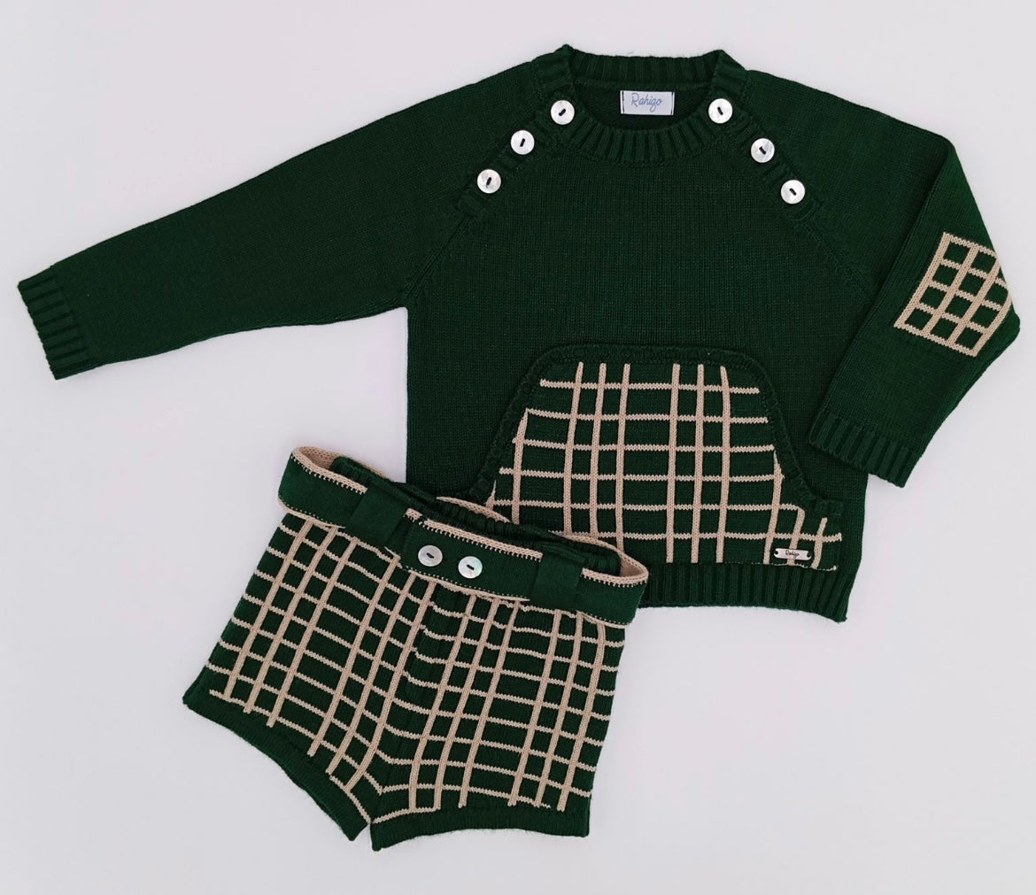 Boys Rahigo 2 piece shorts and jumper set in Bottle Green (small made)